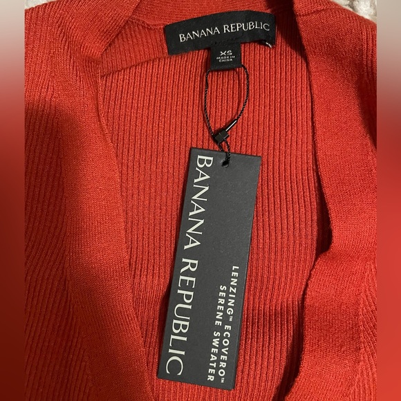 Banana Republic Netta Ribbed Wrap Dress - Picture 3 of 3